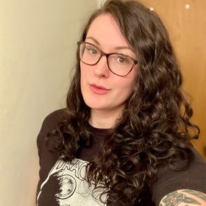 Meet your Posher, Meredith